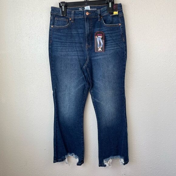 NWT No Boundaries High Rise Cropped Flare Jeans - Picture 1 of 4